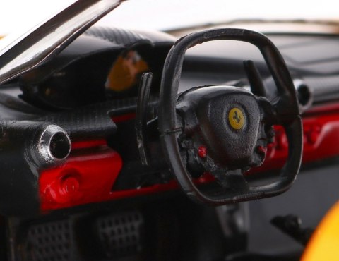 Autko R/C Ferrari LaFerrari USB Żółty 1:14 RASTAR