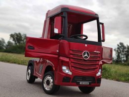 Auto na Akumulator Mercedes Actros Czerwony Lakierowany MP4