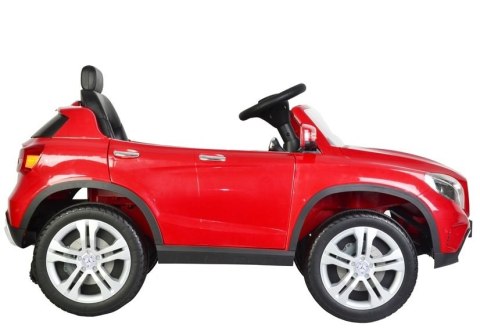 Mercedes Benz GLA 45 AMG Czerwony