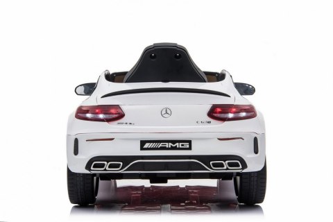 Pojazd Mercedes Benz C63 AMG Biały