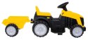 Traktor z Przyczepą Żółty