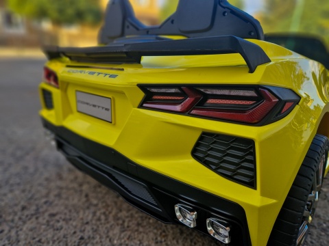 Auto Na Akumulator Corvette Stingray TR2203 Żółte