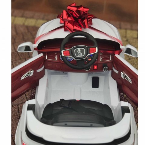 Autko na akumulator BMW + PILOT MP3 USB koła EVA