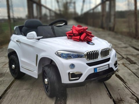 Autko na akumulator BMW + PILOT MP3 USB koła EVA