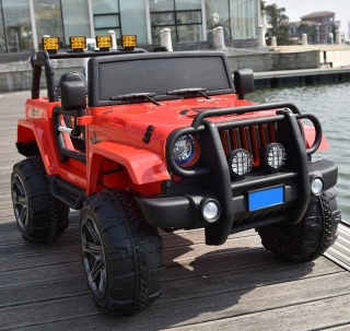 DUŻE AUTKO JEEP + PILOT AKUMULATOR MP3 AUX LED