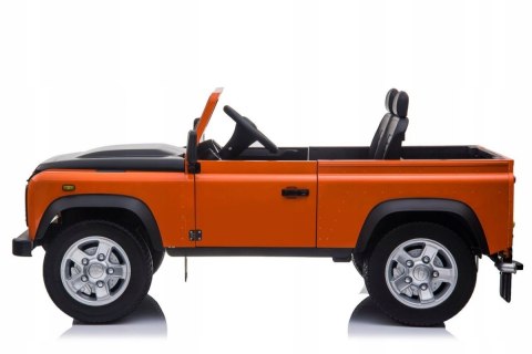 DUŻE AUTO DWUOSOBOWE Land Rover DEFENDER 4x4 MP3