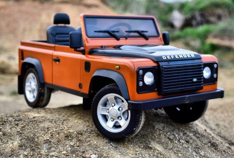 DUŻE AUTO DWUOSOBOWE Land Rover DEFENDER 4x4 MP3