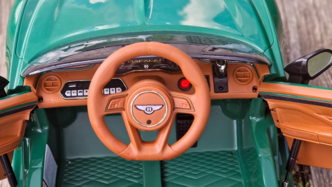 BENTLEY BACALAR ZIELONY Auto na akumulator EVA SKÓRA Pilot