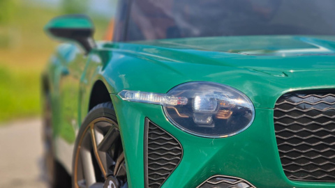 BENTLEY BACALAR ZIELONY Auto na akumulator EVA SKÓRA Pilot