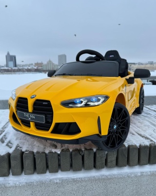 Auto Na Akumulator Bmw M4 Zółte