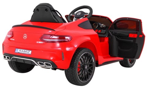 Pojazd Mercedes Benz C63 AMG Czerwony