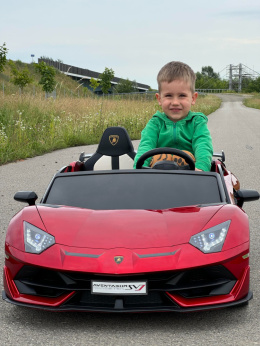 LICENCJONOWANY LAMBORGHINI AVENTADOR SVJ DLA 2 DZIECI, FUNKCJA DRIFTU MIĘKKIE SIEDZENIE, MIĘKKIE KOŁA/SX2028 2x300W