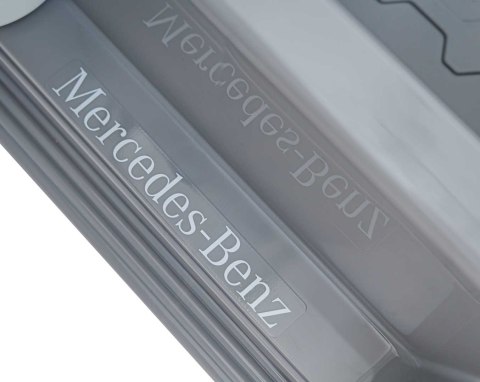 Autko na akumulator Mercedes Benz EQG Srebrny 4x4 12V9Ah