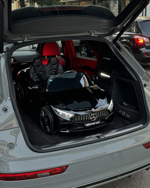 Pojazd Mercedes Benz AMG SL63 Czarny