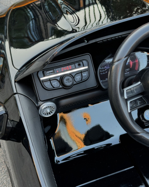 Pojazd Mercedes Benz AMG SL63 Czarny