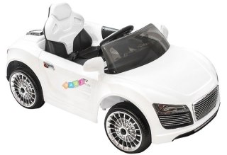 Auto na akumulator RRS Biały