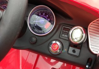 Auto na akumulator WH808 Czerwone