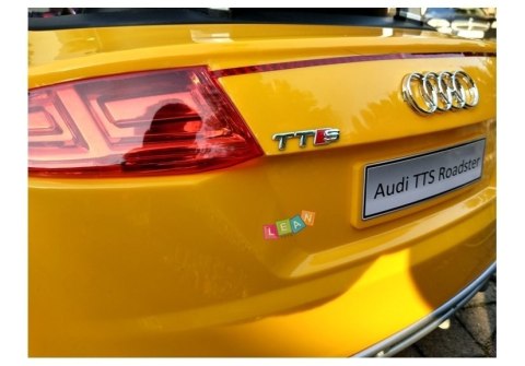 Auto na Akumulator Audi TT RS Żółte