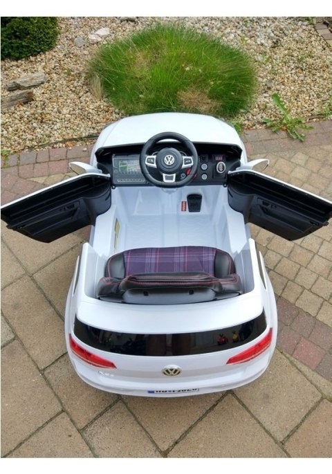 Auto na Akumulator Volkswagen Golf Biały