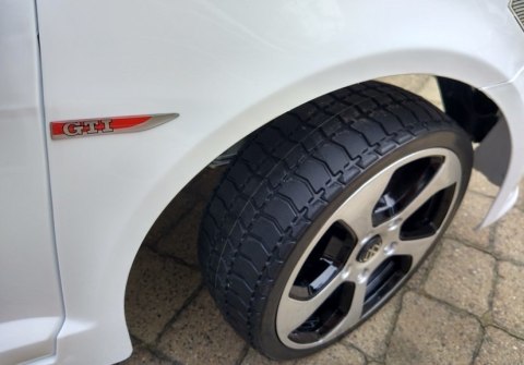 Auto na Akumulator Volkswagen Golf Biały