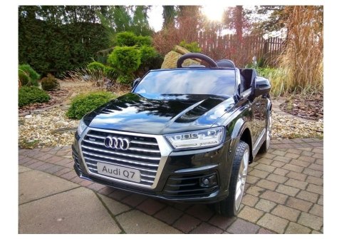 Auto na akumulator AUDI Q7 czarne lakierowane