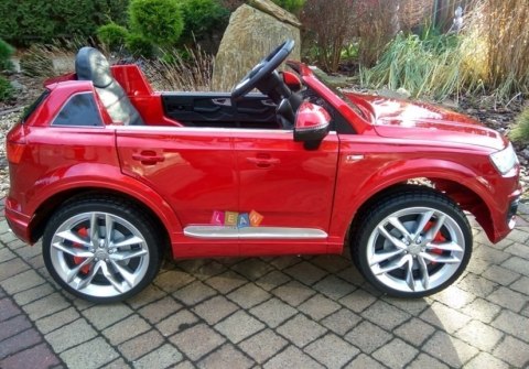 Auto na akumulator AUDI Q7 czerwone lakierowane