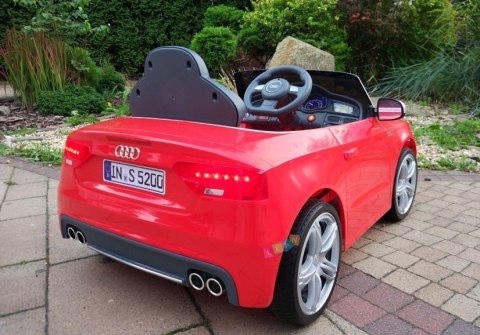 Auto na akumulator Audi S5 czerwone