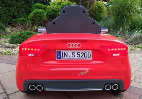 Auto na akumulator Audi S5 czerwone