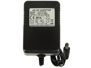 Ładowarka 12V 1000mA Do Auta na Akumulator angielska wtyczka