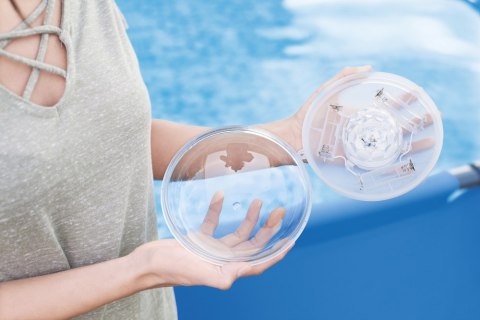 Lampa basenowa oświetlenie LED na baterie Bestway 58419