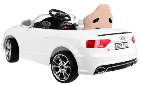 Pojazd Audi RS5 Miękkie Siedzenie 2.4G Biały