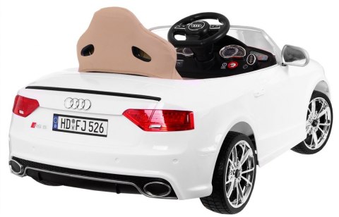 Pojazd Audi RS5 Miękkie Siedzenie 2.4G Biały