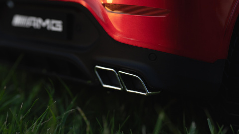 POZWROTOWY MERCEDES GLC 63S MIĘKKIE SIEDZENIE, MIEKKIE KOŁA, SYSTEM ESW, QLS5688