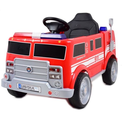 STRAŻ POŻARNA NA AKUMULATOR Z GAŚNICĄ I KOGUTAMI/P17