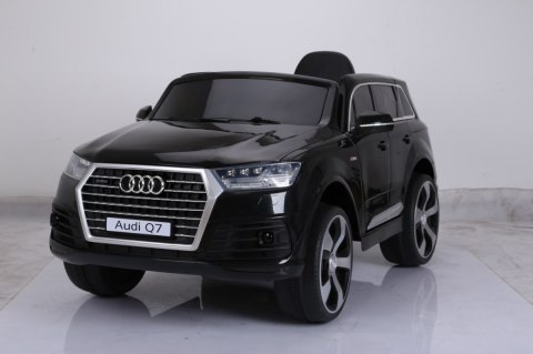 Pojazd New Audi Q7 LIFT Lakierowny Czarny