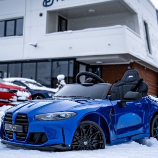 Auto Na Akumulator Bmw M4 Niebieski LAKIEROWANY 2x45W + 12V 14Ah POWIĘKSZONY AKUMULATOR