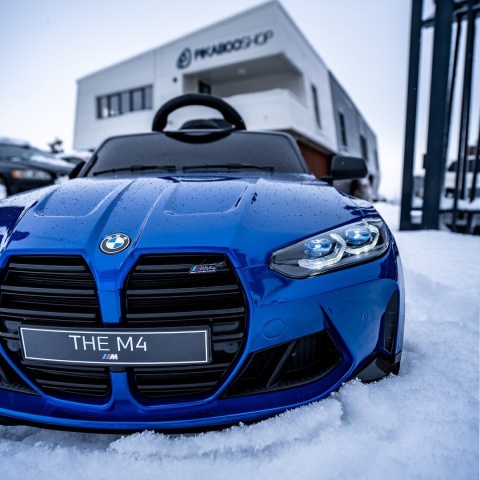 Auto Na Akumulator Bmw M4 Niebieski LAKIEROWANY 2x45W + 12V 14Ah POWIĘKSZONY AKUMULATOR