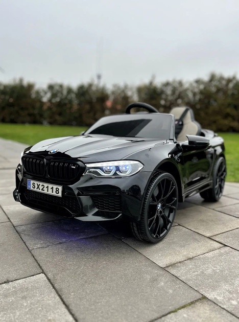 POWYSTAWOWY - ORYGINALNE BMW M5 24V Z FUNKCJĄ DRIFTU - MIĘKKIE KOŁA, DUŻE SIEDZENIE /SX2118