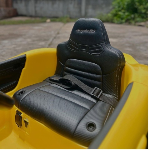 Autko na akumulator Porsche 718 Żółty + Dotykowy EKRAN MP4 Pilot MP3 światła pasy