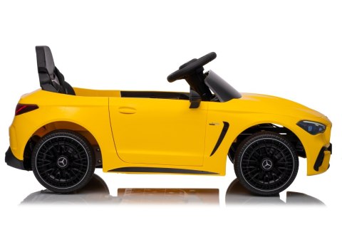 Pojazd Mercedes Benz AMG CLE 53 Żółty