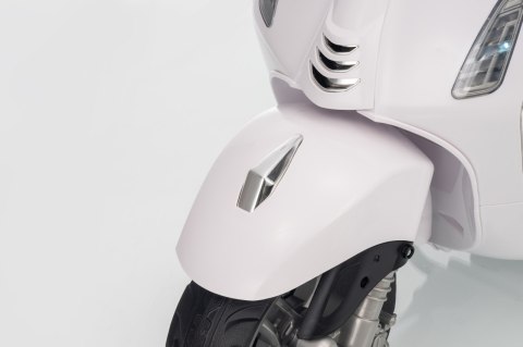 Pojazd Skuter Vespa ROMA Biały