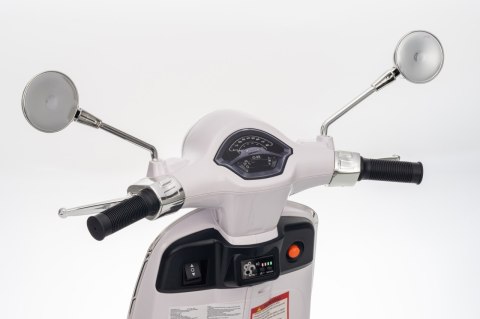 Pojazd Skuter Vespa ROMA Biały