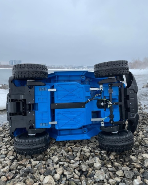 WIELKI JEEP FT-938 4x45W 12V10Ah - POWIĘKSZONY AKUMULATOR