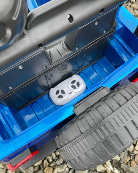 WIELKI JEEP FT-938 4x45W 12V10Ah - POWIĘKSZONY AKUMULATOR