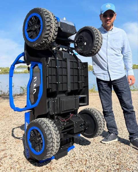 Auto na akumulator Farmer Truck UTV Racing 24V 4x75W + KIPER Niebieski