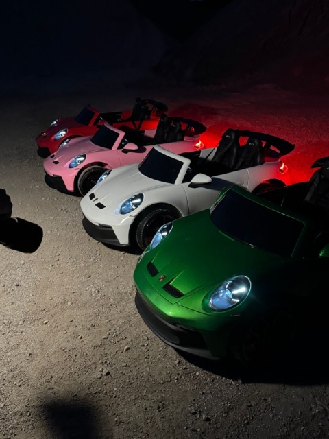 Auto na akumulator Porsche 911 GT3 24V 14Ah Biały + 4x200W MOCY + PILOT