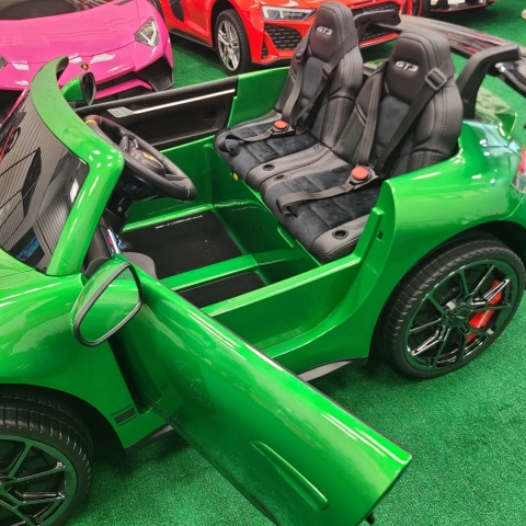 Auto na akumulator Porsche 911 GT3 24V 10Ah zielony lakierowany + 4x200W MOCY + PILOT