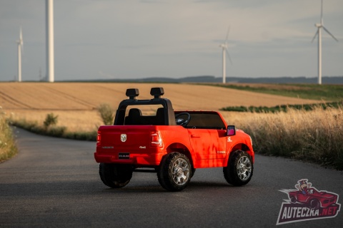 Pojazd RAM 3500 Czerwony