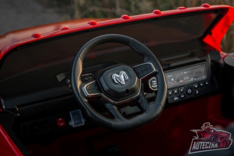 Pojazd RAM 3500 Czerwony