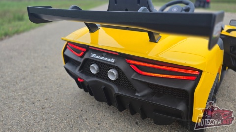 Pojazd Maserati MC20 GT2 Żółty